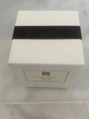 Rolls Royce gift box 3.5 X 3.5 Dealer Exclusive Authentic